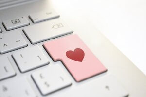 Über Erfahrungen auf Tinder - Über Online-Dating ,Sex, Werte, Geschlechtskrankheiten und Liebe